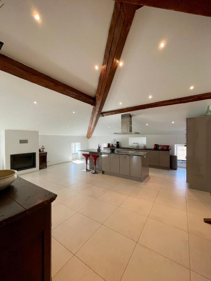 פרופריאנו Grand Appartement Style Loft Bord De Mer מראה חיצוני תמונה